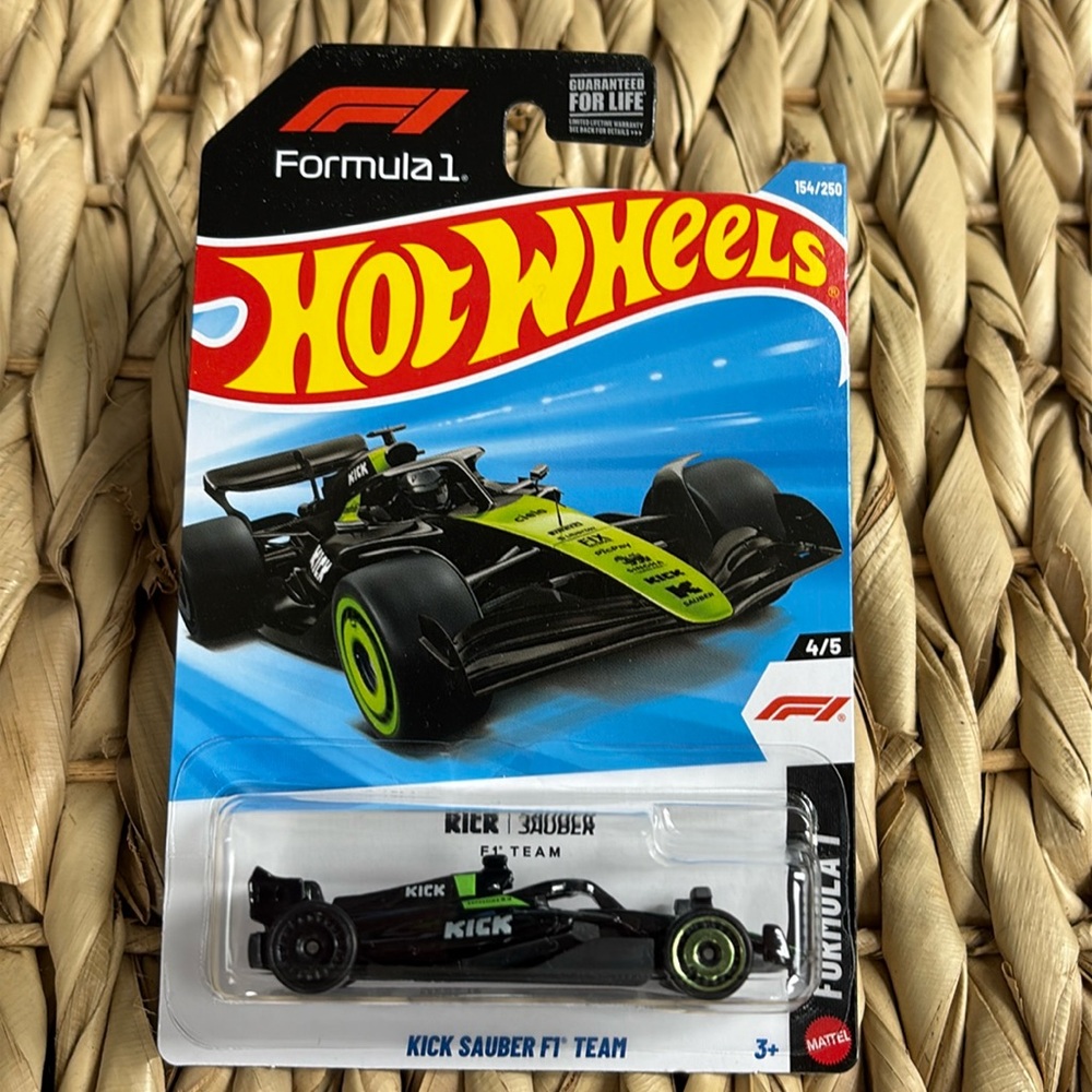 Kick Sauber F1 Team Hot Wheels Formula1 Racing Car Hotwheels Formula 1 Racer  🆕